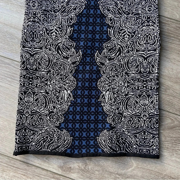 BCBGMaxAzria Irene Tribal Jacquard Pencil Bandage Skirt - Picture 4 of 13